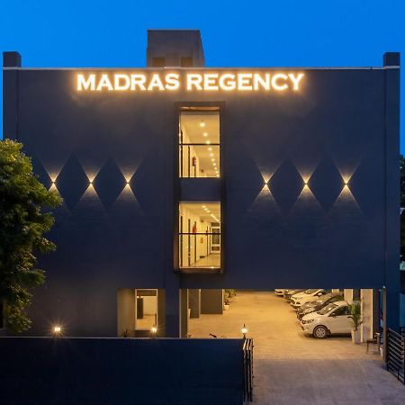 Hotel Madras Regency Exterior foto