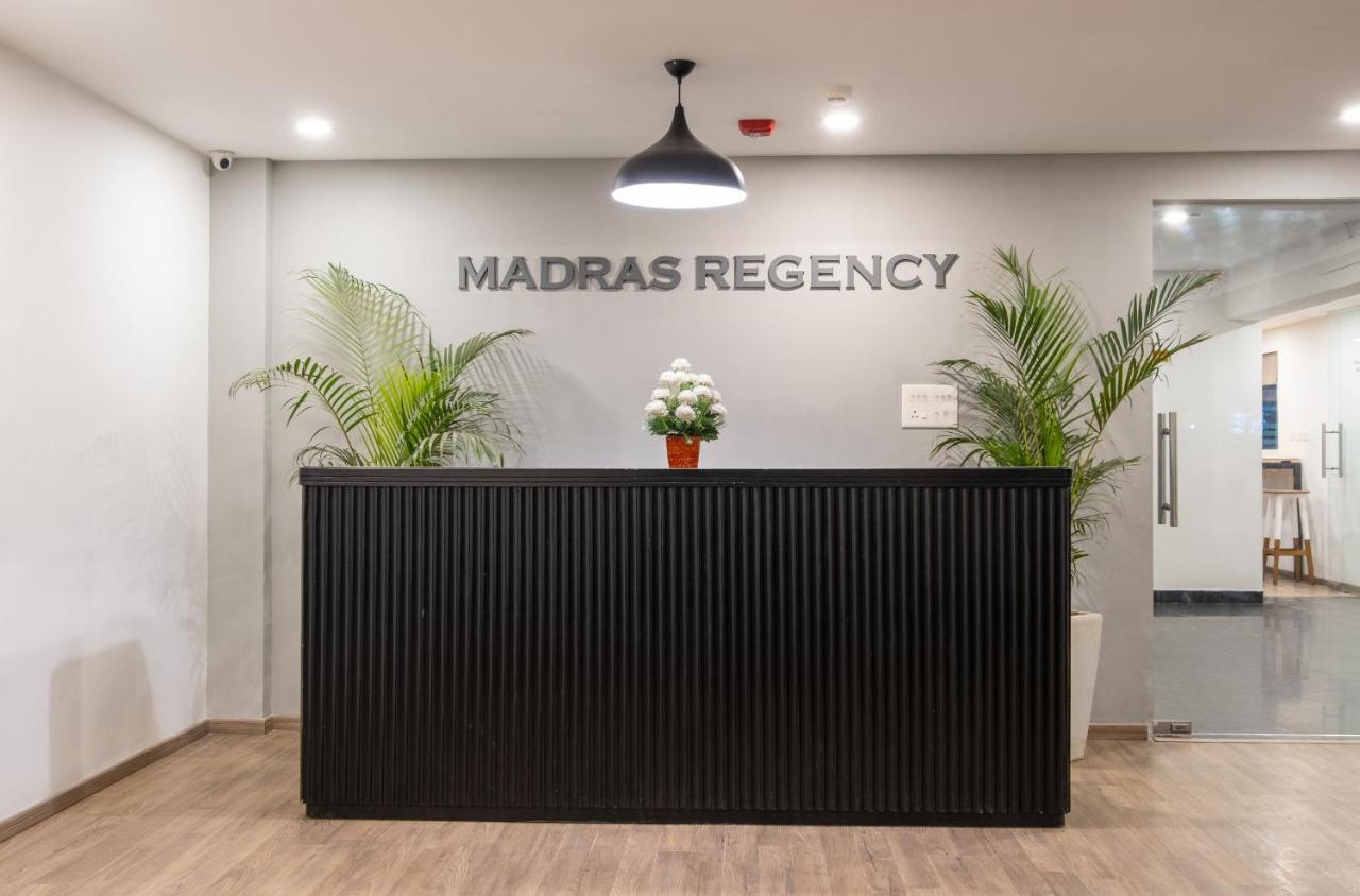 Hotel Madras Regency Exterior foto
